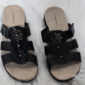 Croft & Barrow Black Floral Cutout Sandals